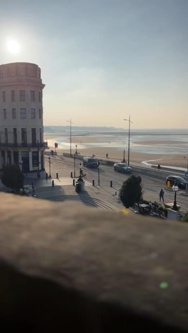 Holiday home Seaside Serenity: 3-bedroom Haven In Margate