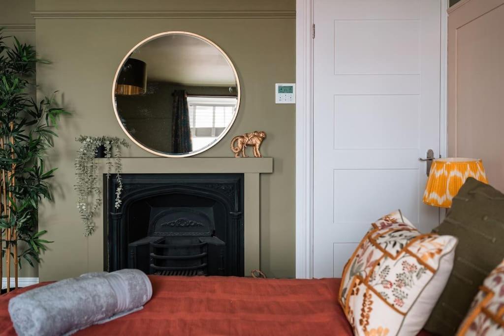 Seaside Serenity: 3-bedroom Haven In * Margate